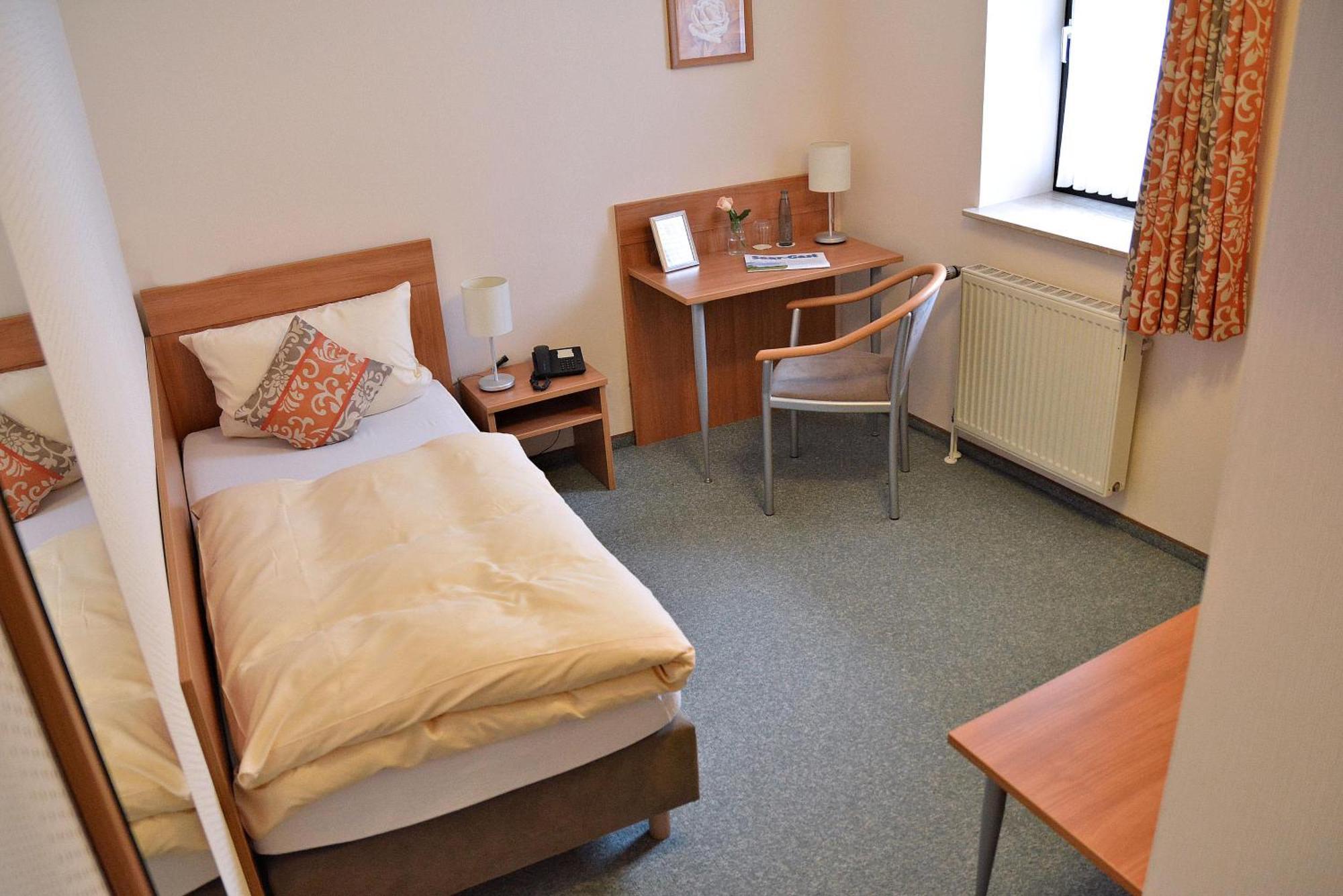 Rosenhotel Scherer Schiffweiler Zewnętrze zdjęcie