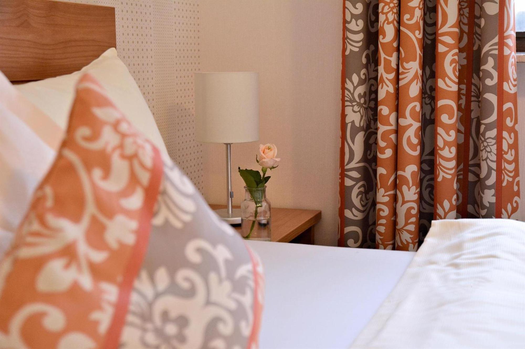 Rosenhotel Scherer Schiffweiler Zewnętrze zdjęcie