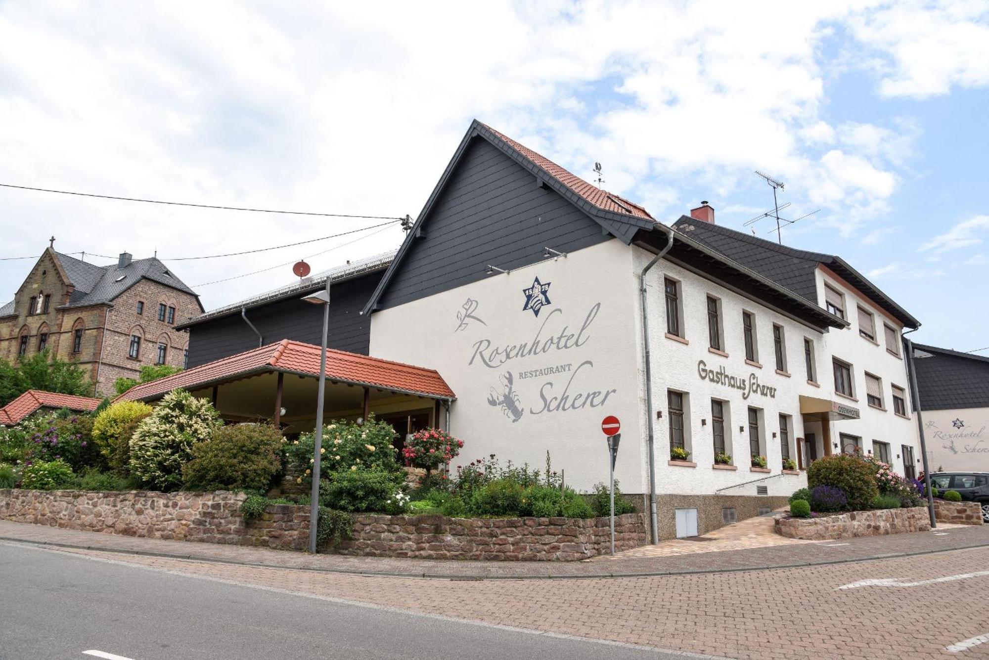 Rosenhotel Scherer Schiffweiler Zewnętrze zdjęcie