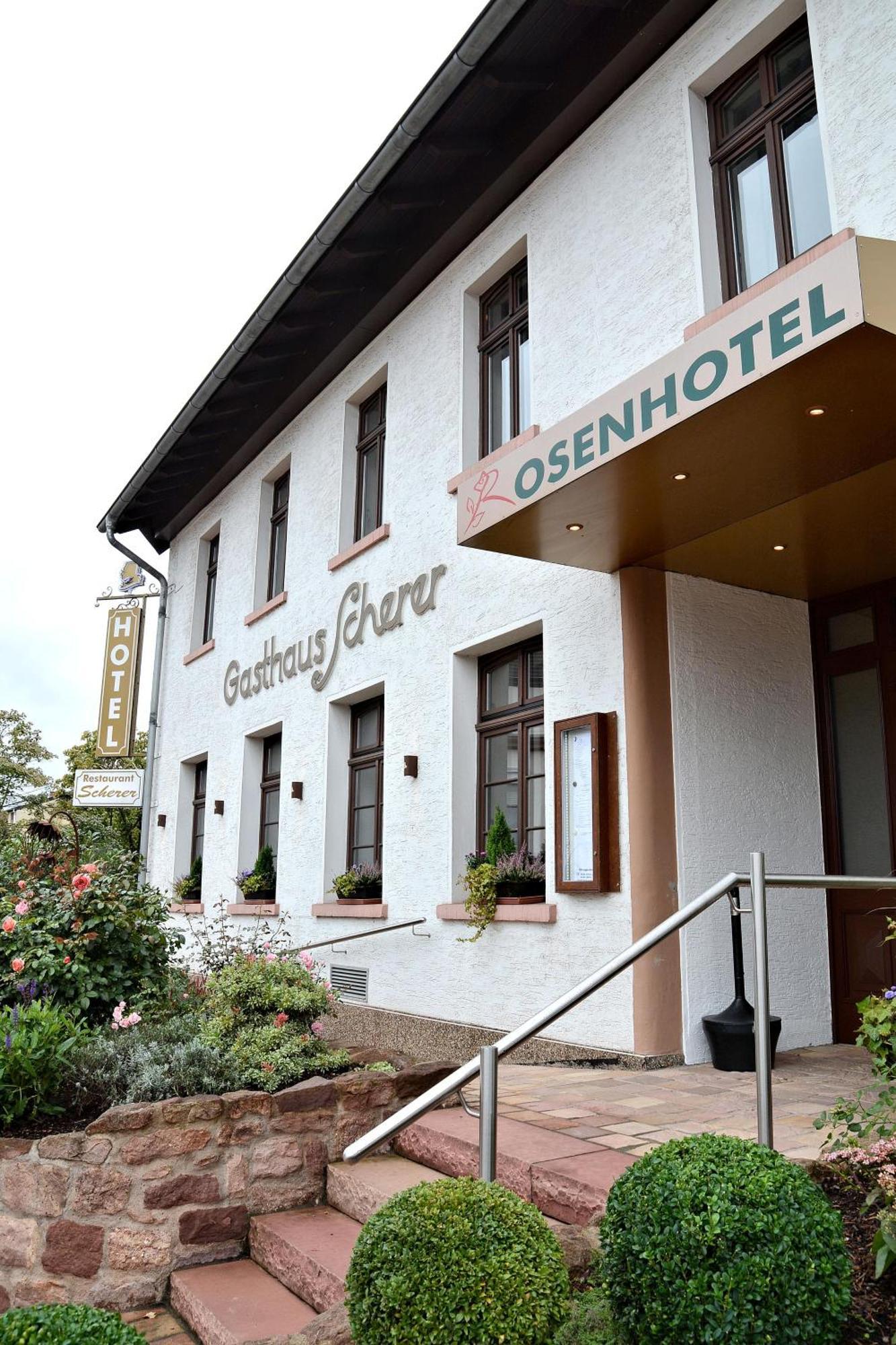 Rosenhotel Scherer Schiffweiler Zewnętrze zdjęcie